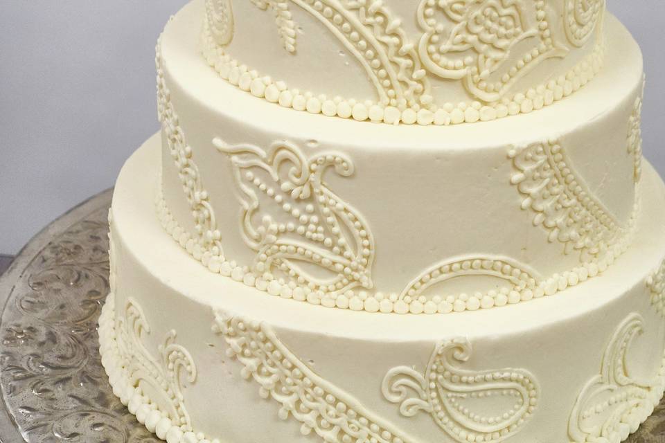 Buttercream embroidery