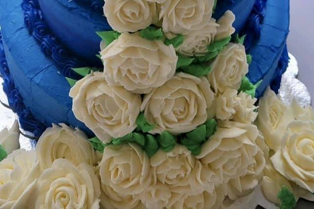 Blue ombré buttercream