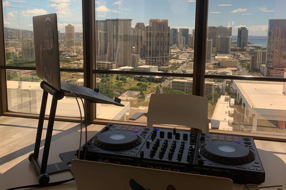 Bliss DJ's Hawaii