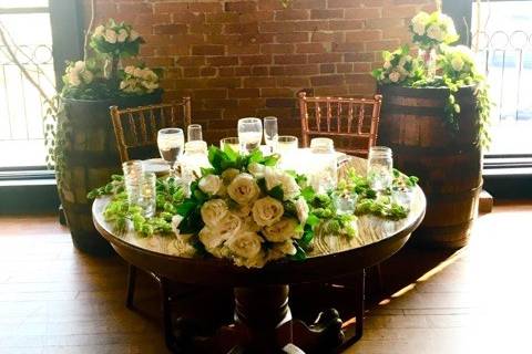Sweetheart Table on the 4th Floor