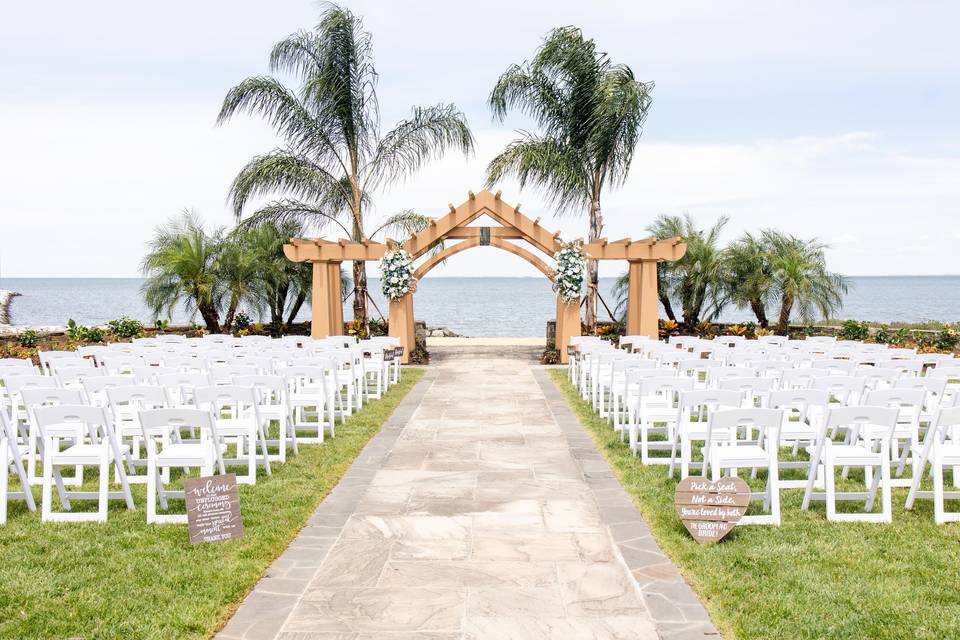 Ceremony flowers