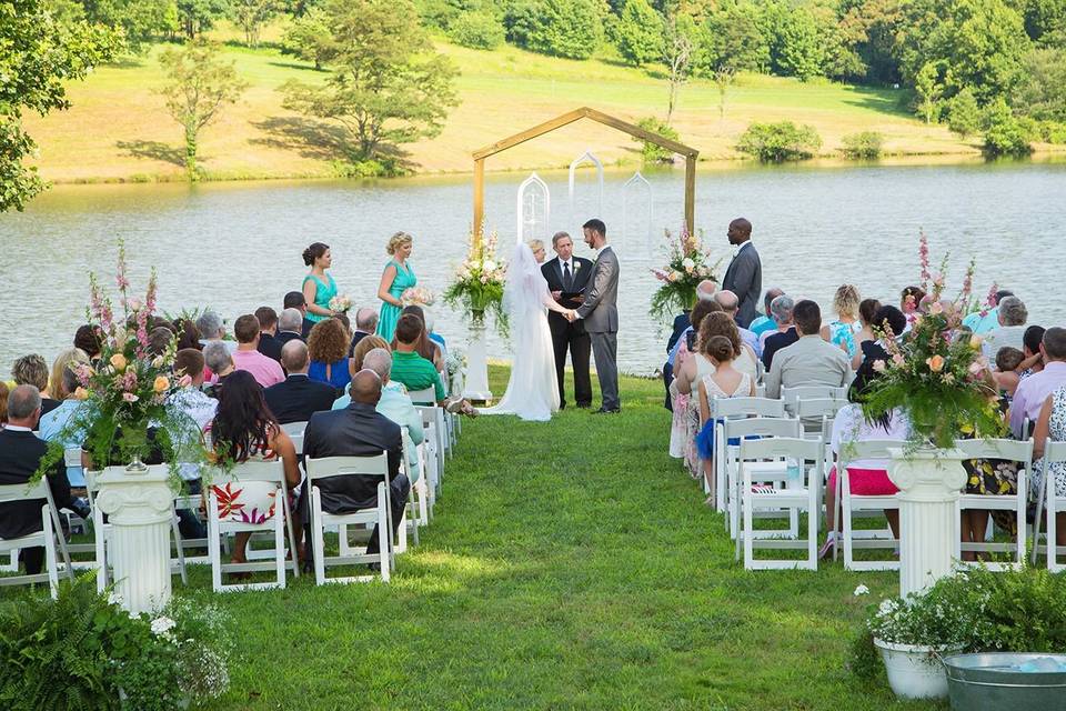 6 acre lake & the green....