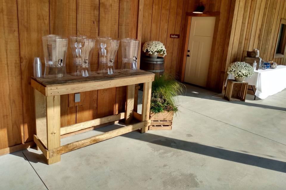 Drink table