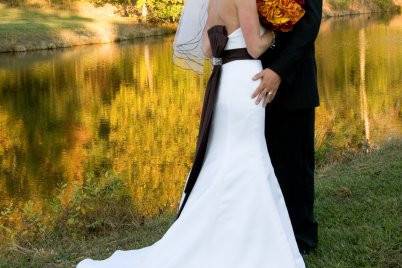 October wedding fall colors