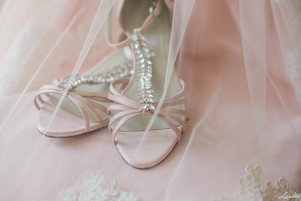 Photography by Leandra LLC