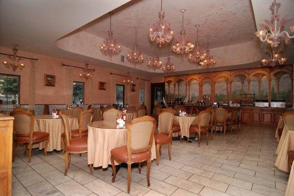 The Le Bistro Restaurant where a FREE hot breakfast buffet is included each morning for our paying guests.  Breakfast includes
