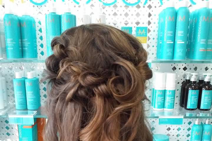 Bridal updo, half up