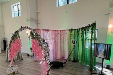 Wicked Wedding 360 Set Up