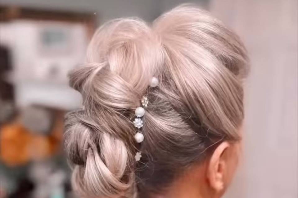 Bridal Hair By Tracie