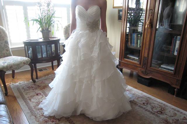 Scheduling: When to Start your Wedding Dress Alterations - Silhouette  Tailoring Studio