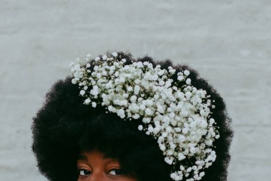 Bridal hair and floral notes