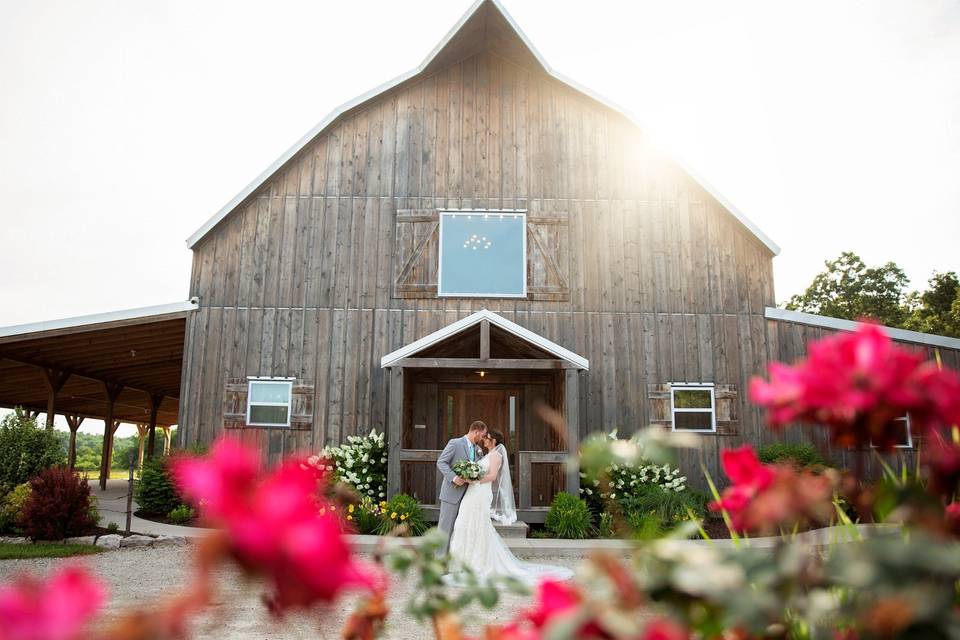 Couple at Gambrel Barn