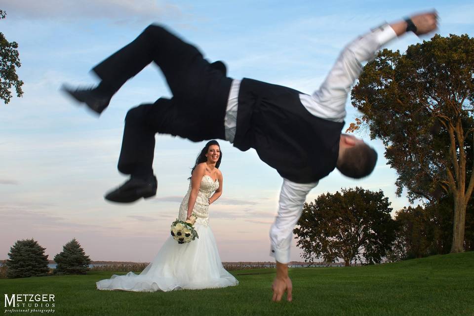 Fun wedding pictures