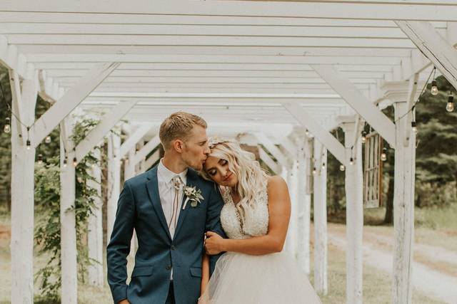 Rustic River Wedding & Venue