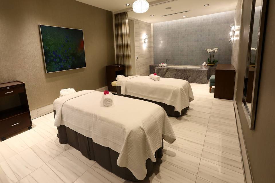 Live! Spa - Treatment Room