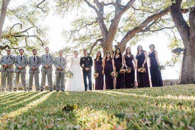 Full bride and groom party shot.