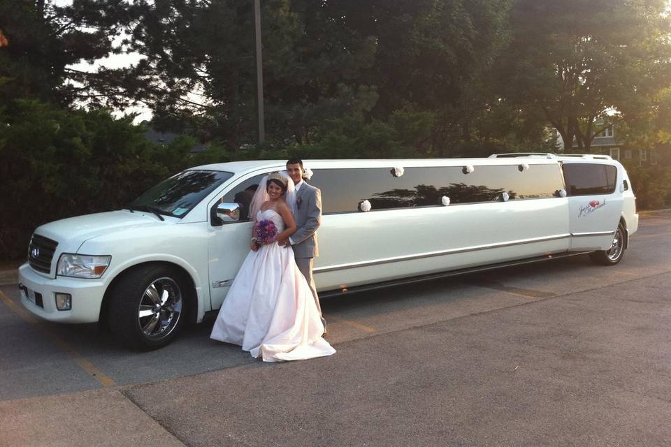 Avital Limousine