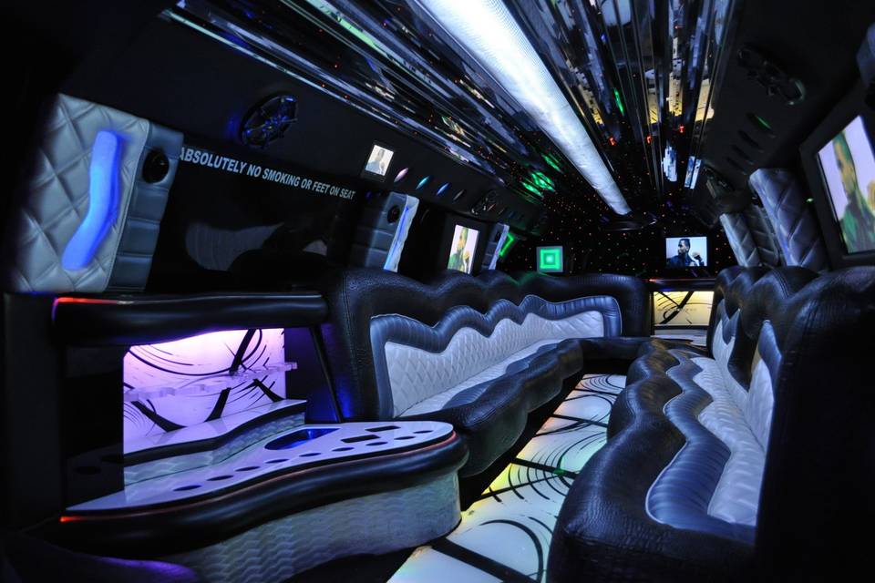 Avital Limousine