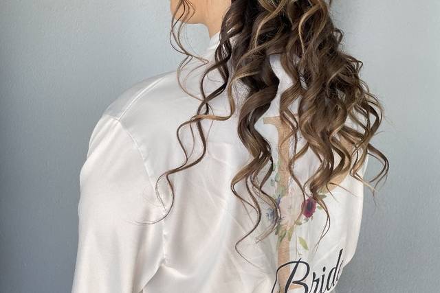 Bridal hair curls