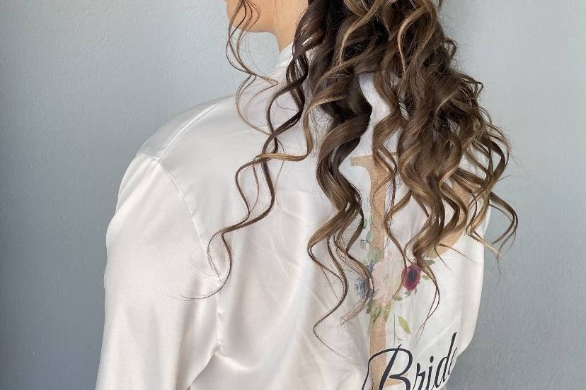 Bridal hair curls
