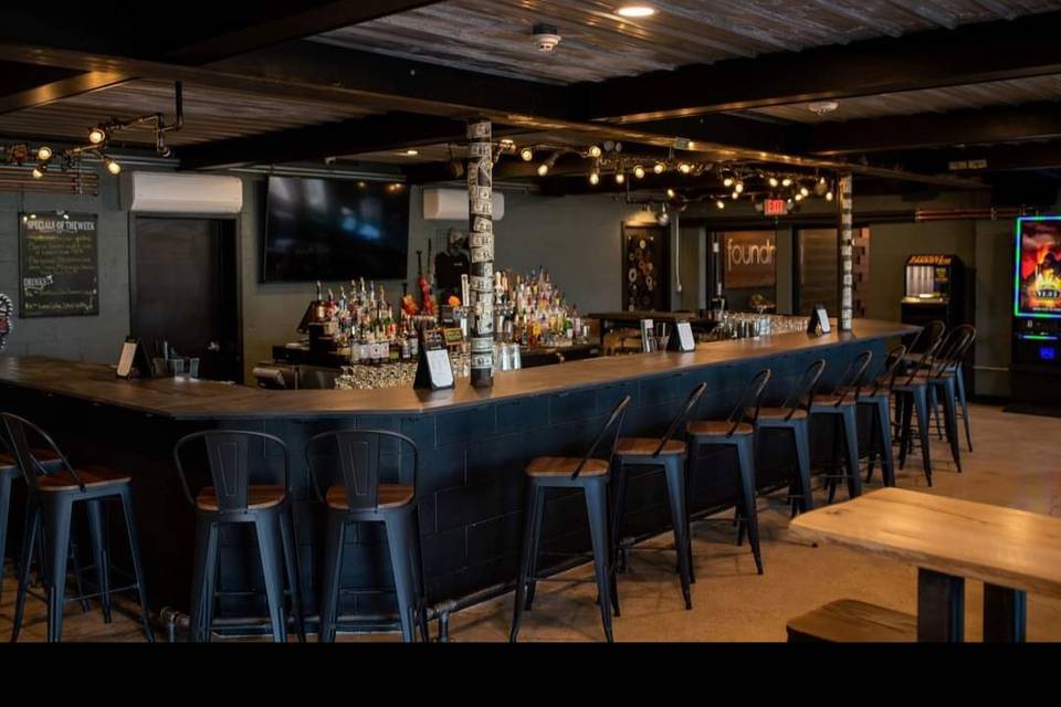 Bar 45