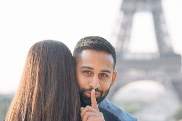 Propose in Paris