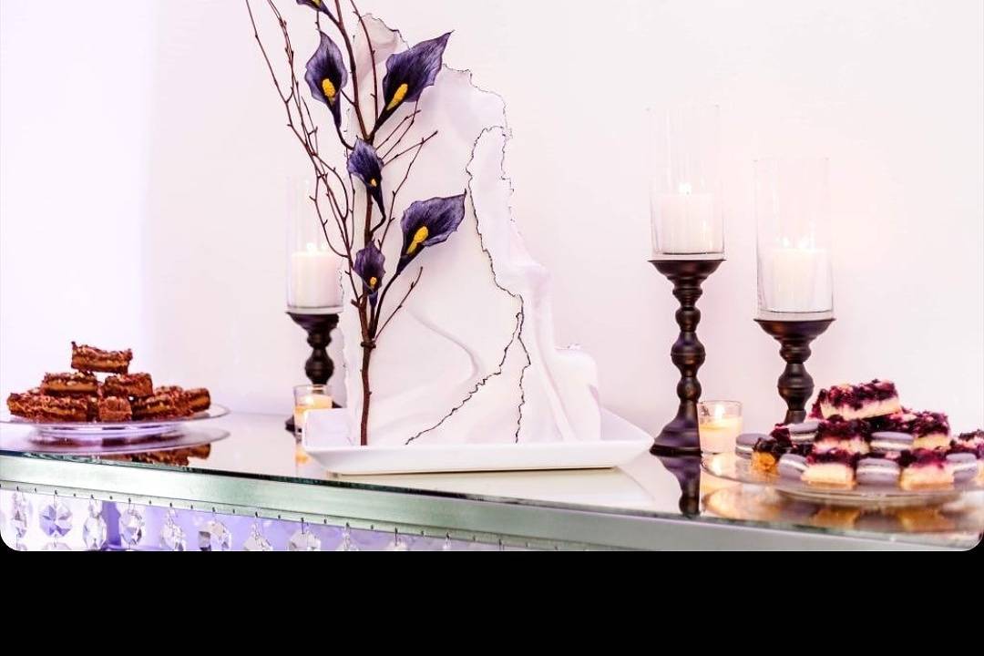 Lydia's Cakes & Confections Wedding Cakes Maple Valley, WA