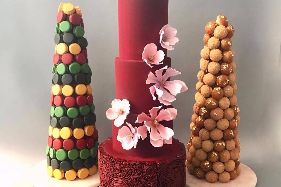 Macaron towers and dramatic red wedding cake