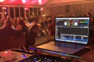 Flawless Entertainment DJs