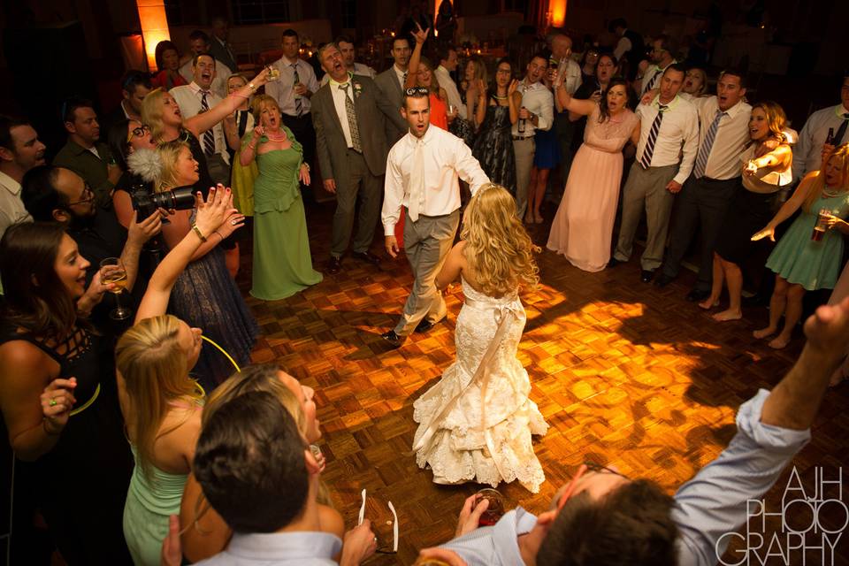 Newlyweds dancing