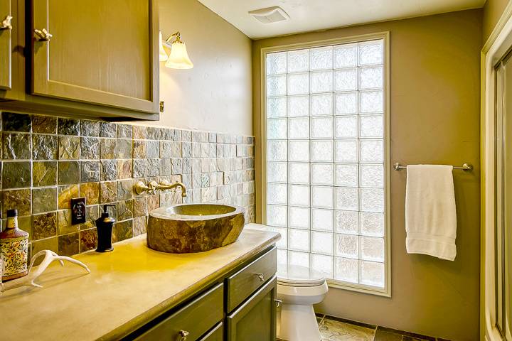 Casita 2 Bathroom