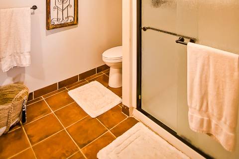 Casita 1 Bathroom