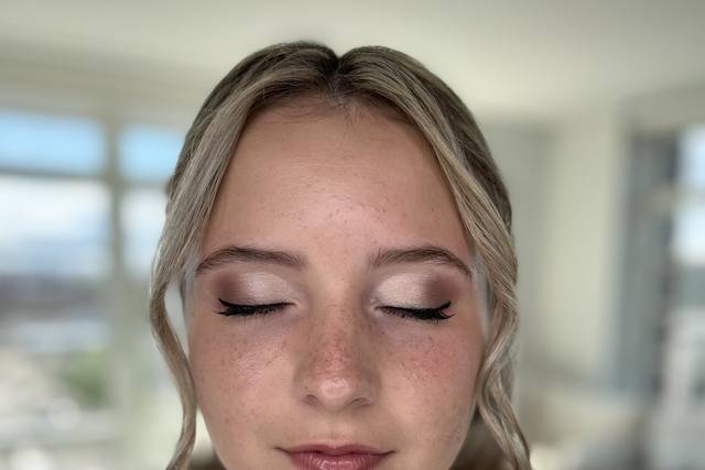 Light Smokey/Mauve w/ Shimmer