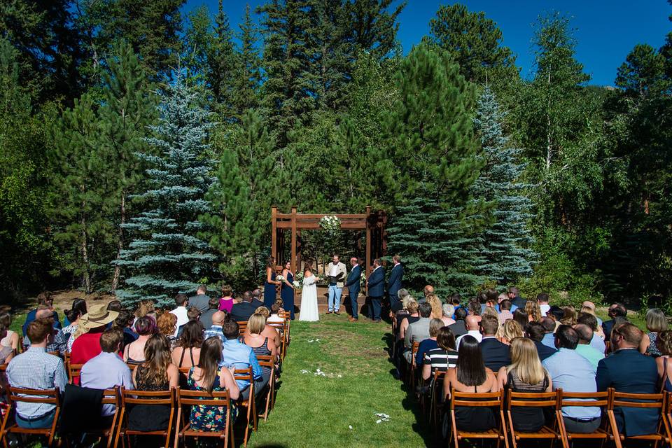 Weddings on Fall River at Estes Park Condos