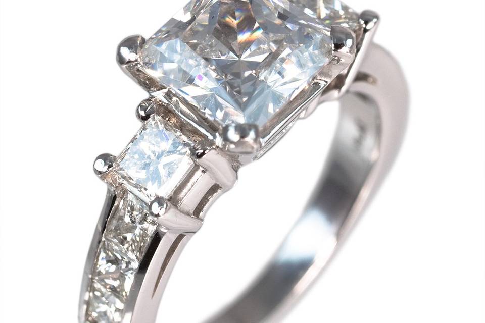 Princess cut diamond ring