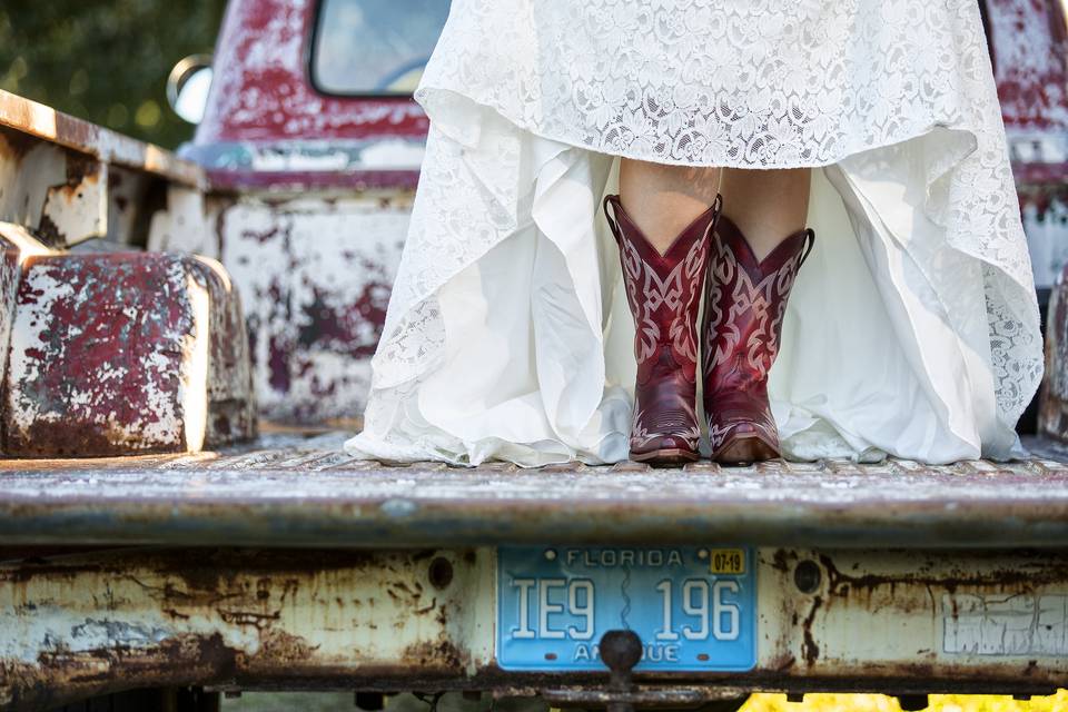 Red Pickup Bride's Boots