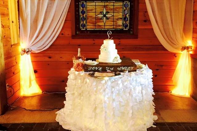 White table setup