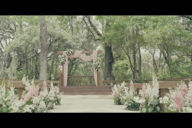 Gorgeous ceremony setup