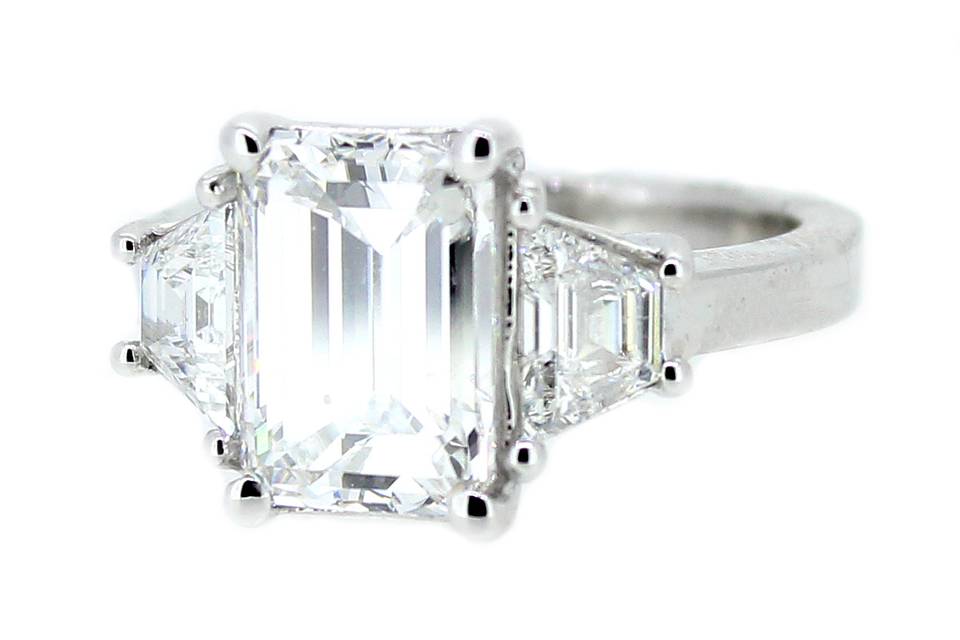 Emerald cut diamond ring