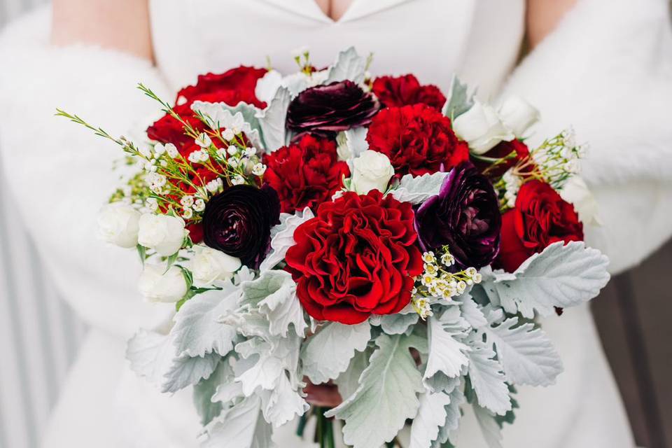 Rounded festive bouquet