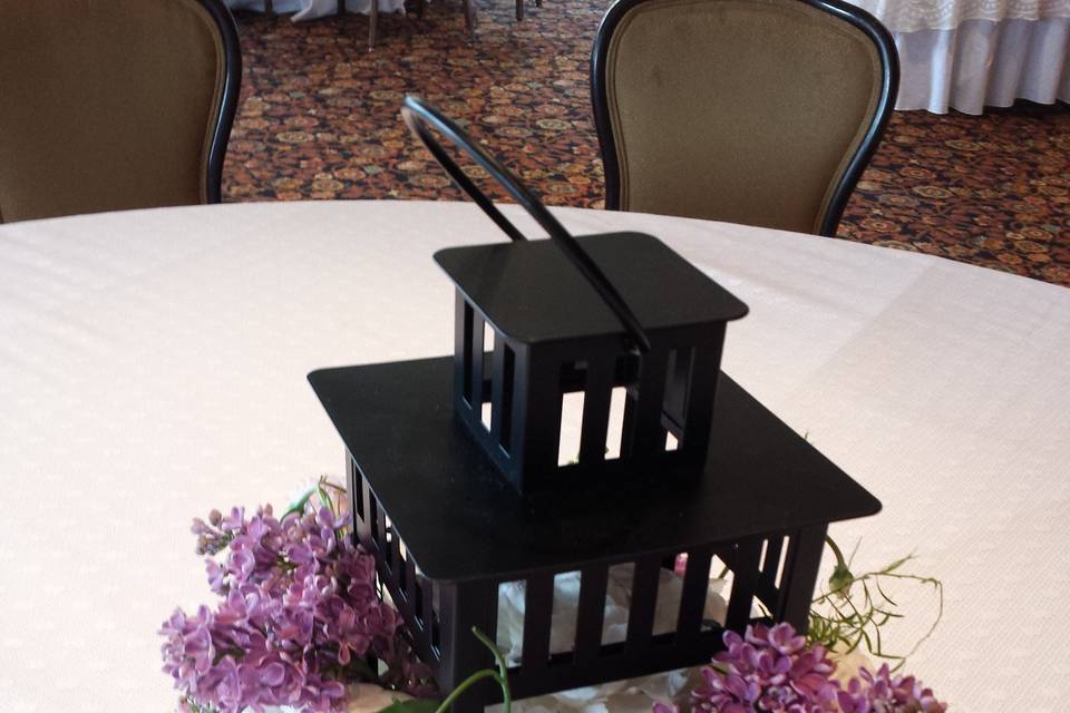 Small table centerpiece