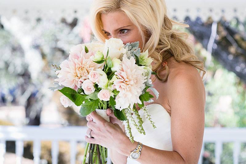 Bride holding her bouquet