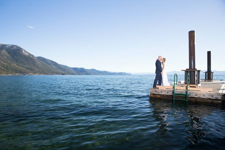 Kiss by the water