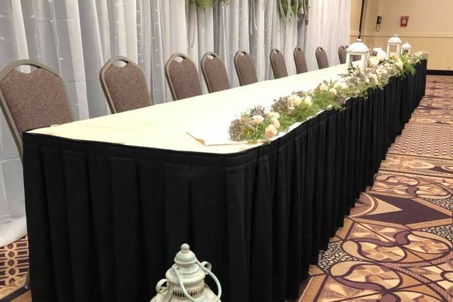 Head table
