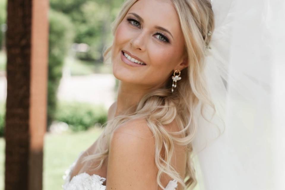 Elegant Bridal Hair & Makeup