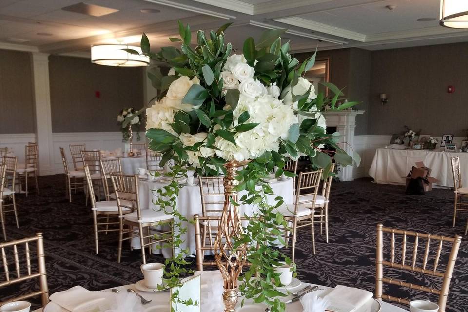 Gold Tower Centerpiece