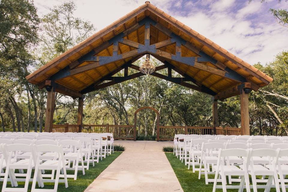 Outdoor Ceremony