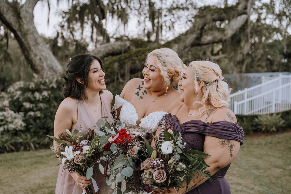 Bride with Bridesmaids