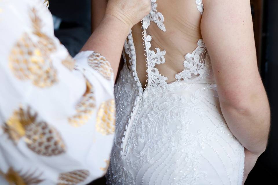 Fastening the dress