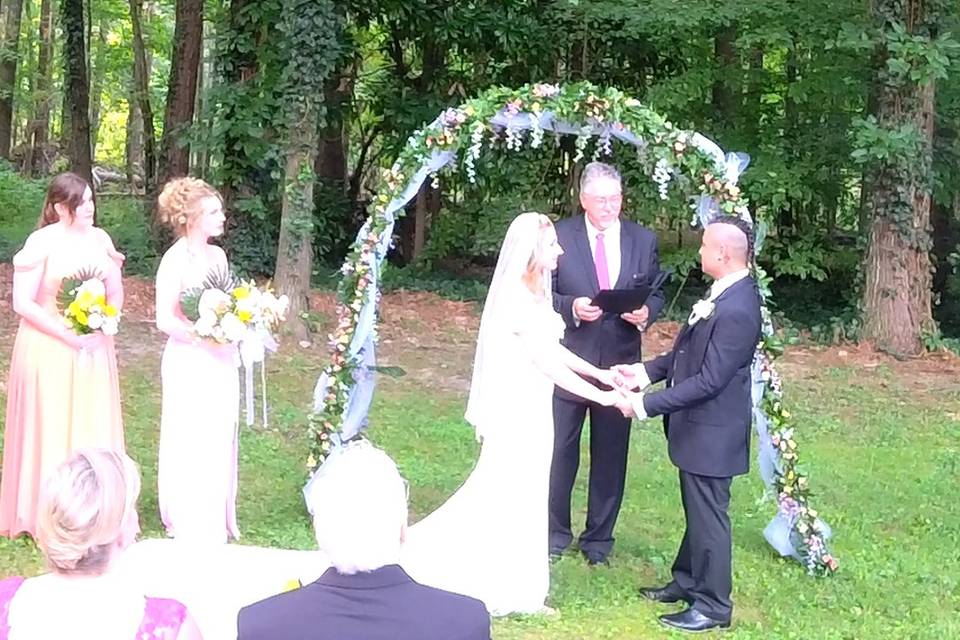Beautiful backyard ceremony